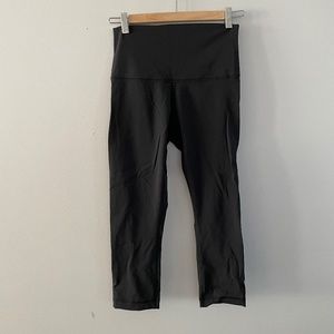 Lululemon highrise yoga crop